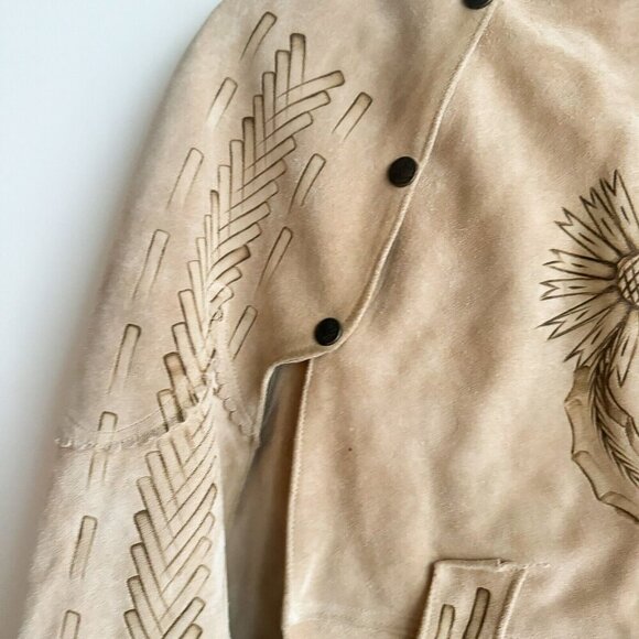 Vintage Suede beige Hand Tooled Short Boho Cape w pockets S - Picture 3 of 11